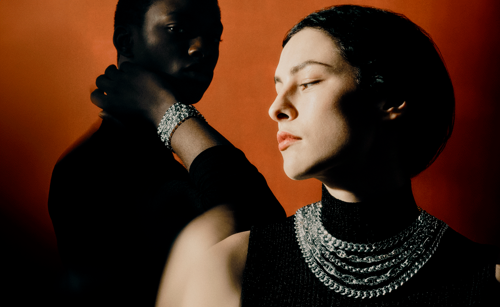 Chain jewellery on model