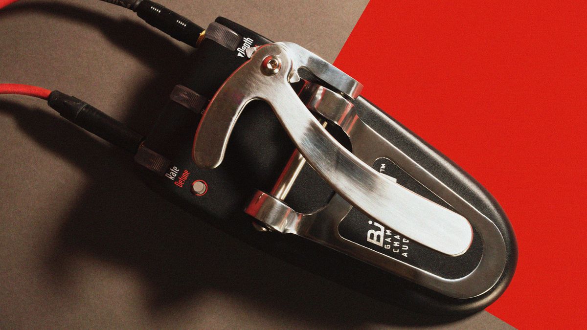 Gamechanger Audio Bigsby pedal