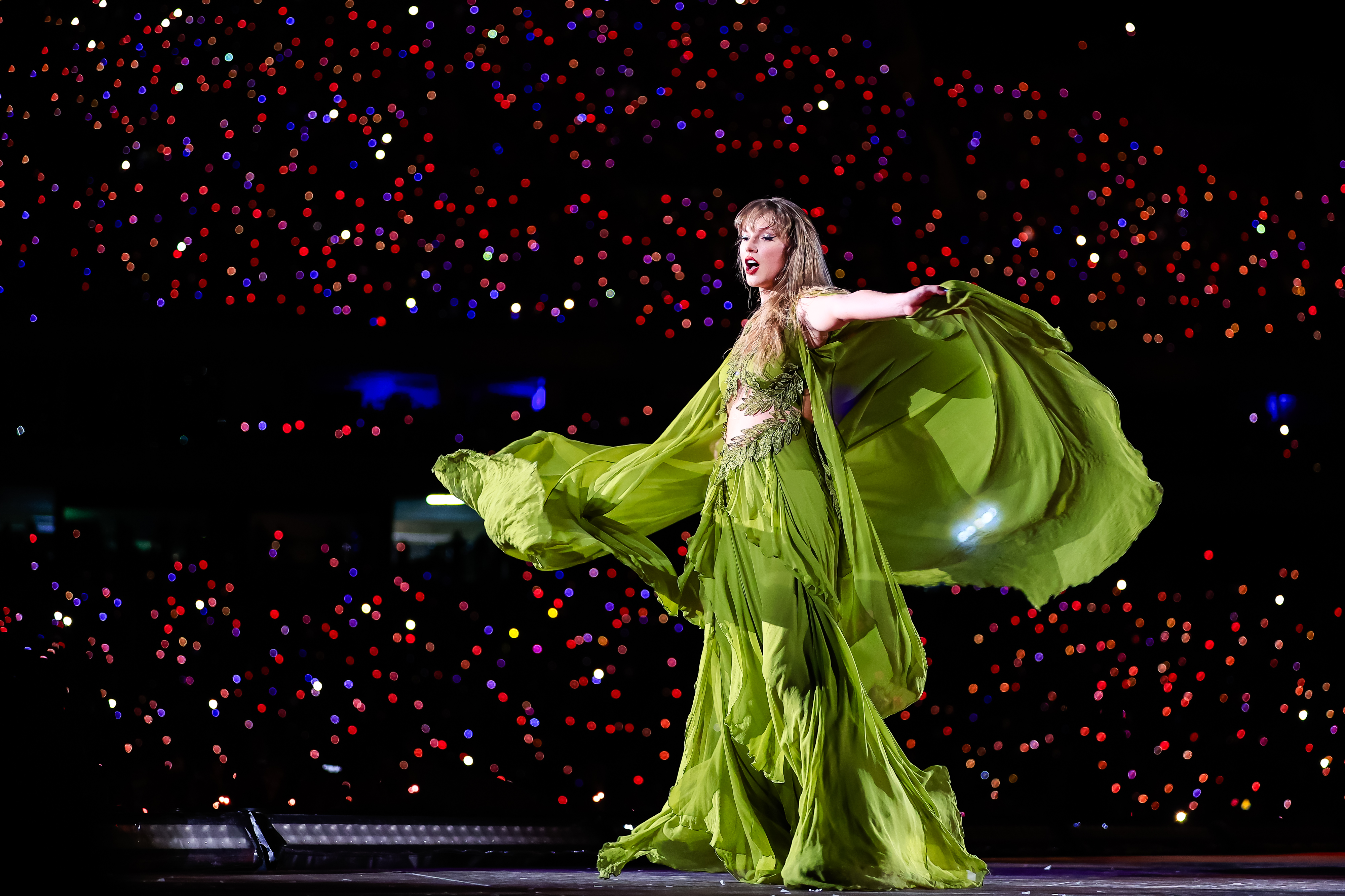 costume - taylor swift
