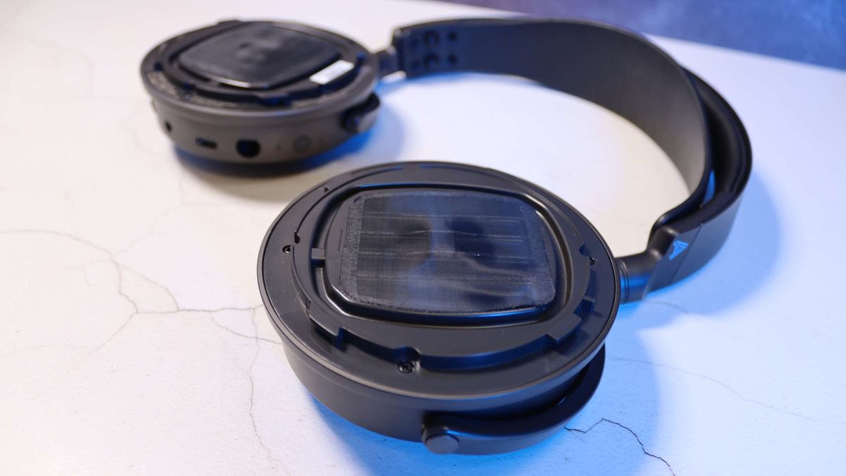 Audeze Maxwell gaming headset