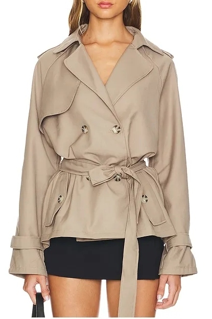 LIONESS, Cropped Trencherous Coat