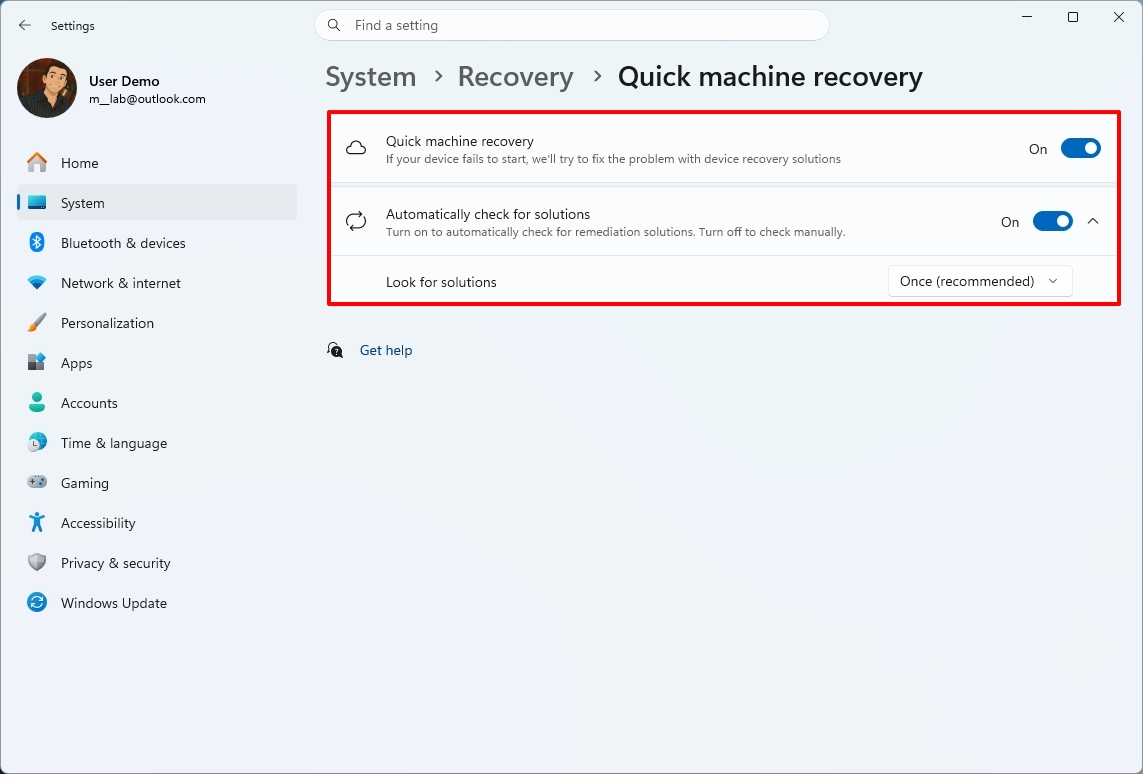 Windows 11 Settings in the Recovery section showing the Quick machine recovery settings.
