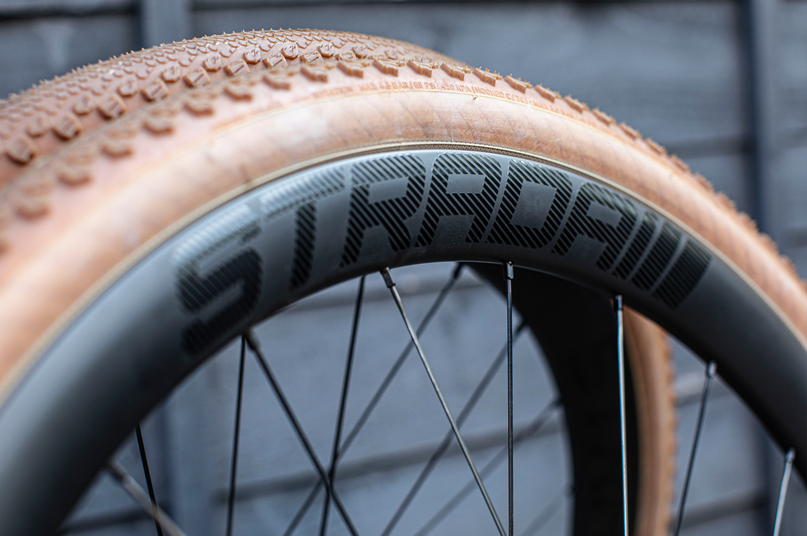Strada Gravel Aero Plus 2 wheelset