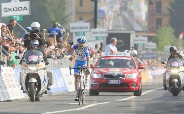Domenico Pozzovivo (Colnago-CSF Inox) had plenty of time to celebrate.