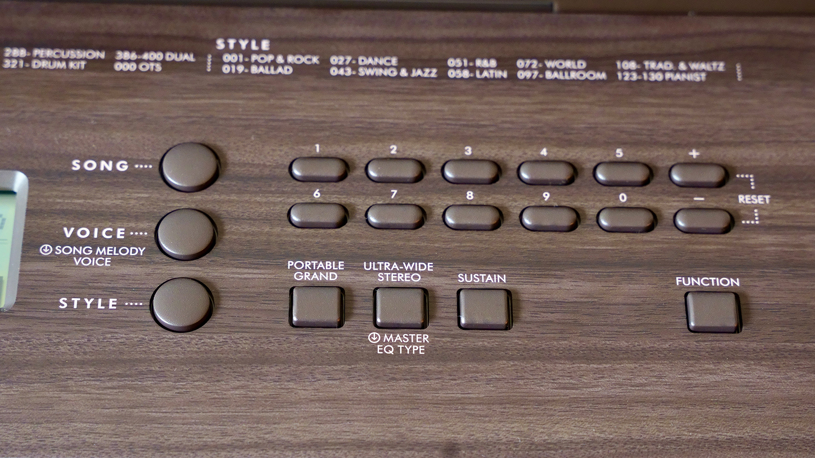 Yamaha PSR-E360