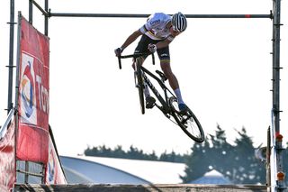 Mathieu van der Poel wins Telenet Superprestige Noordzeecross Middelkerke