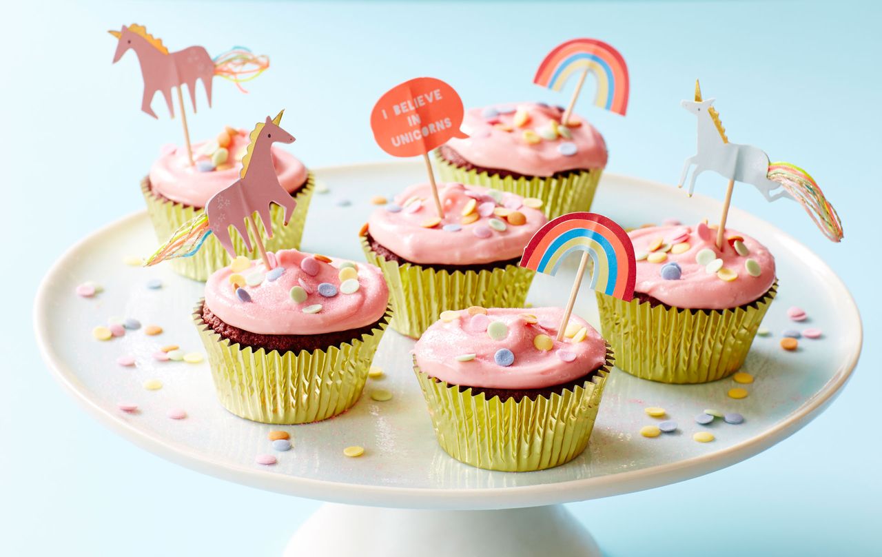 Strawberry milkshake cupcakes