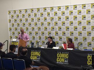 Panel moderator Scott Mantz (left) with Mark A. Altman and Edward Gross (right) at Comic-Con International in 2017.