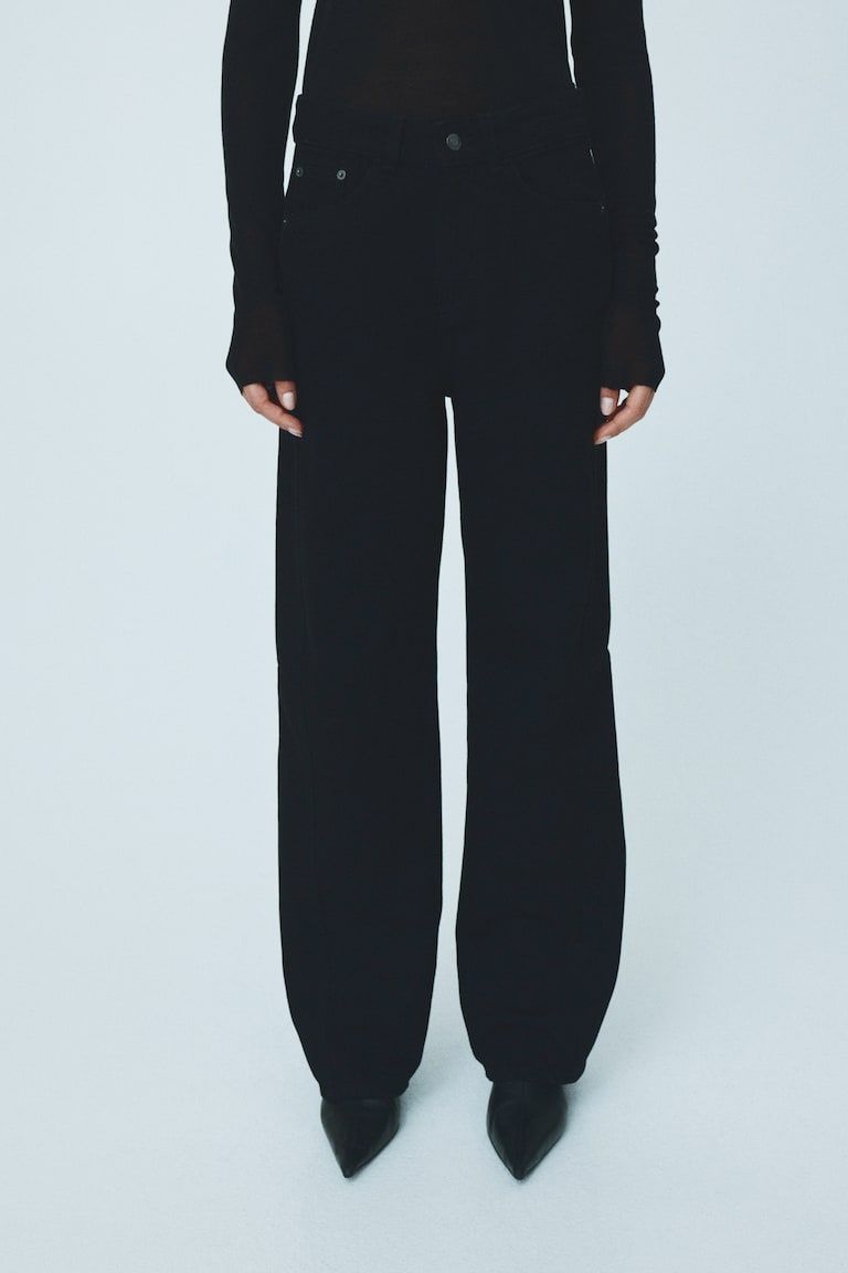 Wide-Leg Jeans