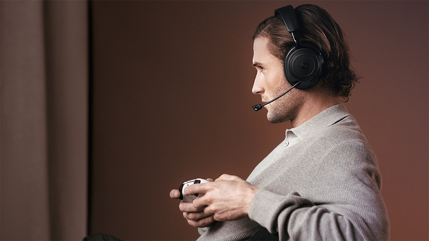 SteelSeries Arctis Nova Elite