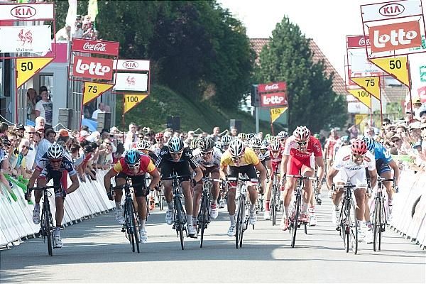 The finish to the final stage of the Tour de Wallonie was fiercely contested with the final general classification at stake.