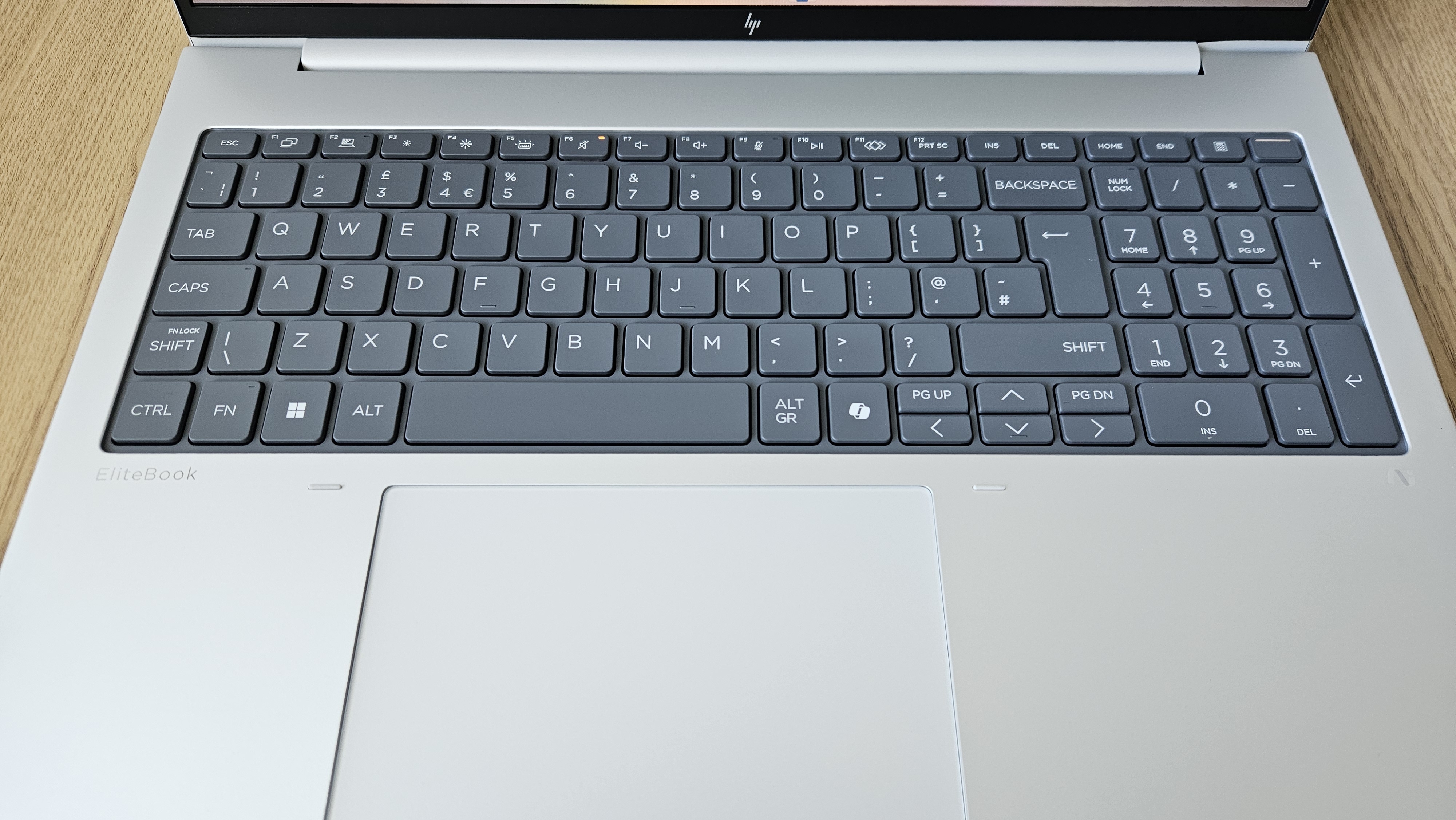 The HP EliteBook 8 G1a 16 on a desk