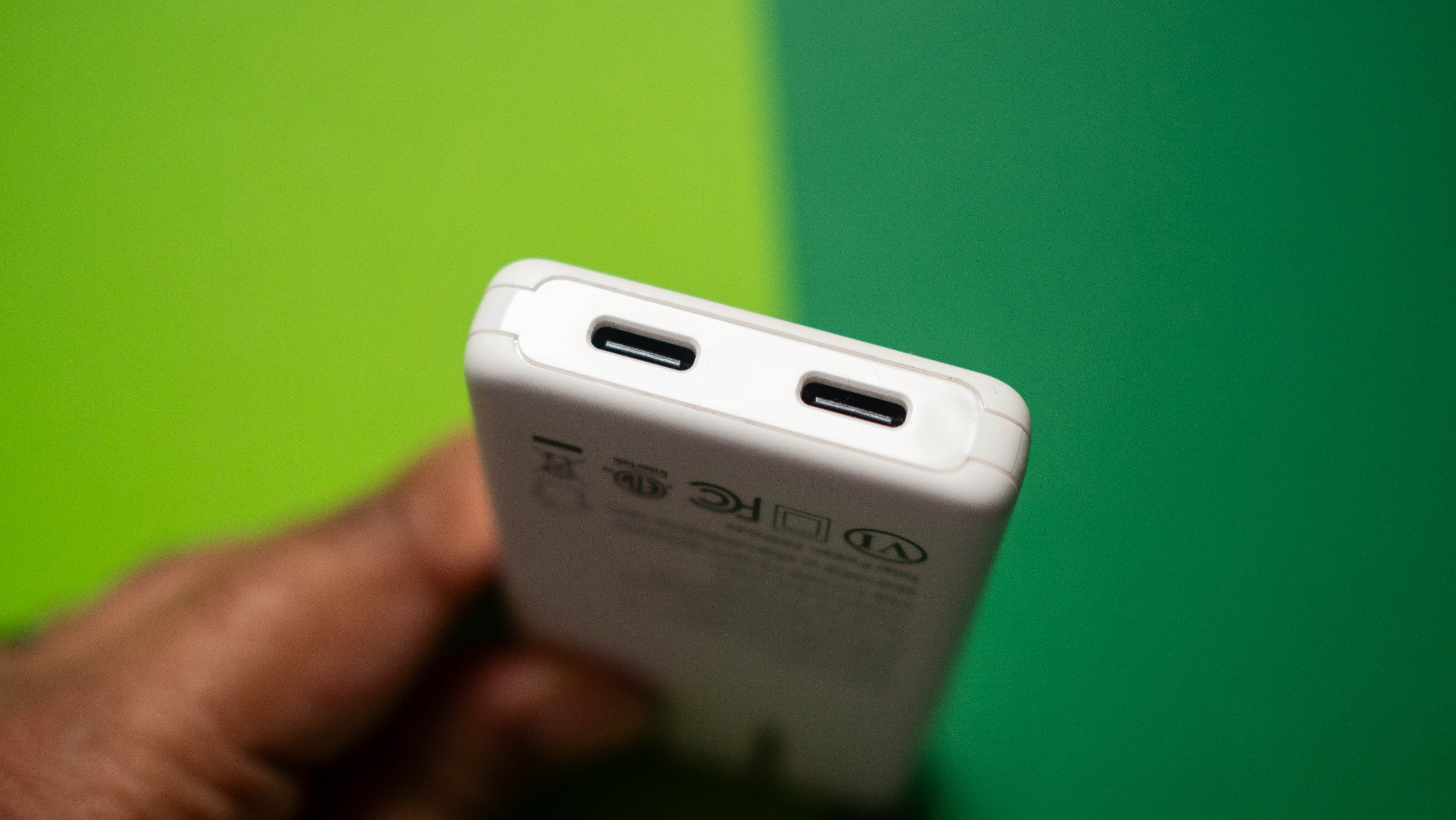 EZQuest UltraSlim 70W GaN charger review