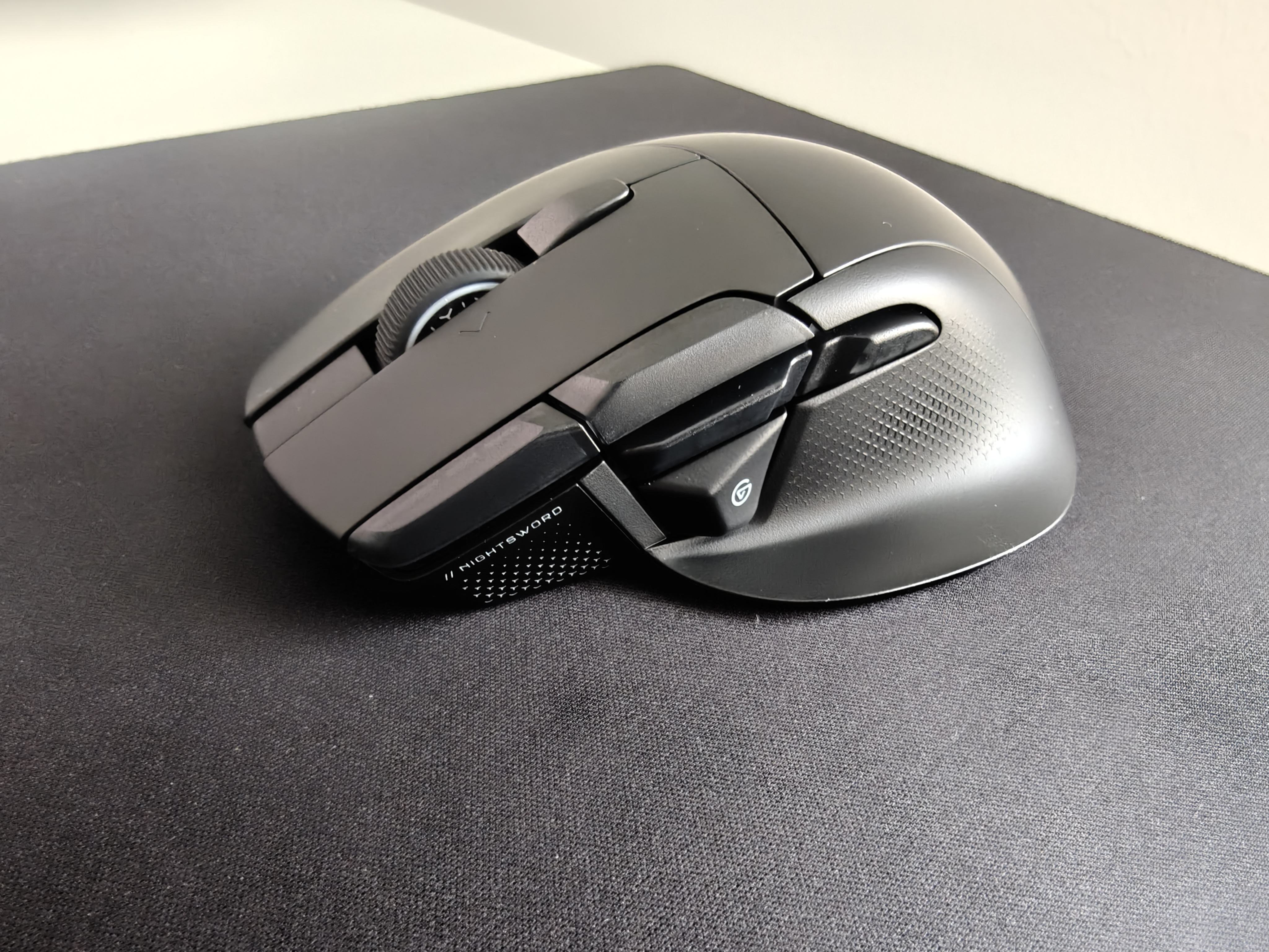 Corsair Nightsword V2 Wireless