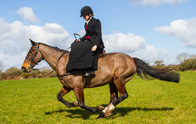 Morwenna Wannell enjoys crossing the Cury Hunt country in Cornwall during their farriers’ meet