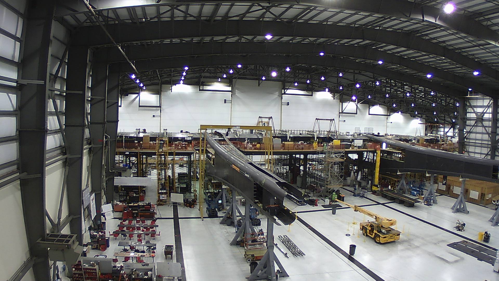 Building Stratolaunch&#039;s Carrier Plane