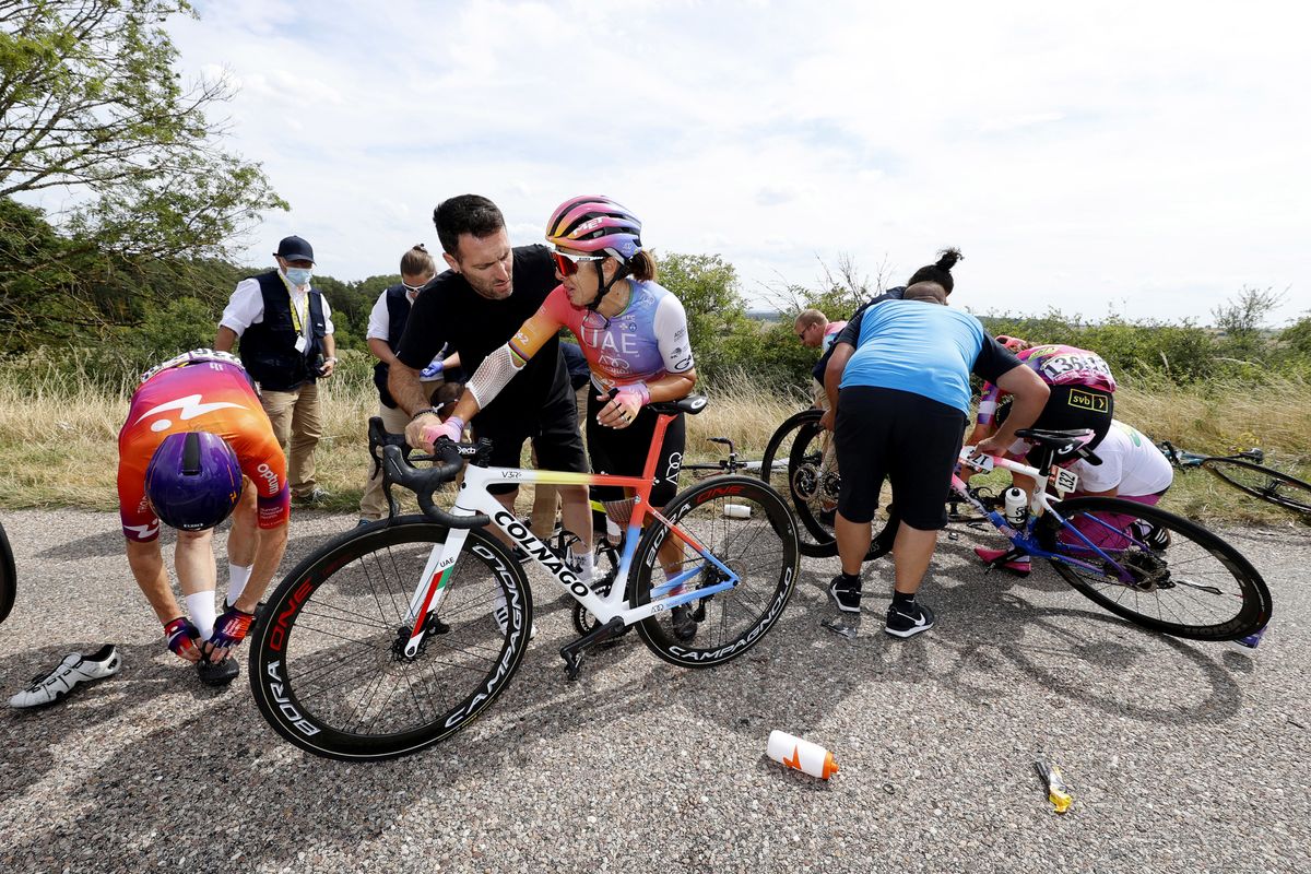 Tour de France Femmes 2022 1st Edition 5th stage Bar le Duc Saint Die des Vosges 1756 km 28072022 Crash Injury Marta Bastianelli ITA UAE Team ADQ photo Luis Angel GomezSprintCyclingAgency2022