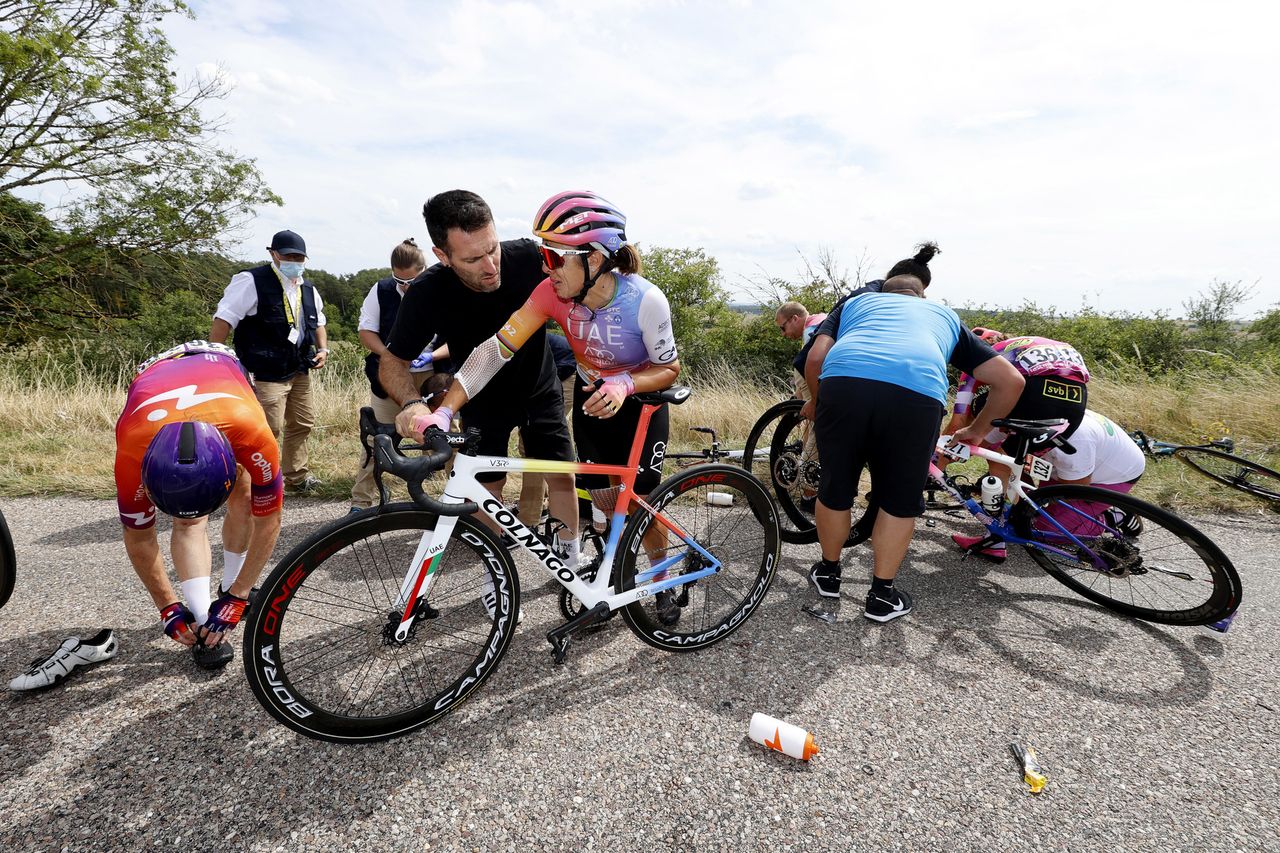 Tour de France Femmes 2022 1st Edition 5th stage Bar le Duc Saint Die des Vosges 1756 km 28072022 Crash Injury Marta Bastianelli ITA UAE Team ADQ photo Luis Angel GomezSprintCyclingAgency2022
