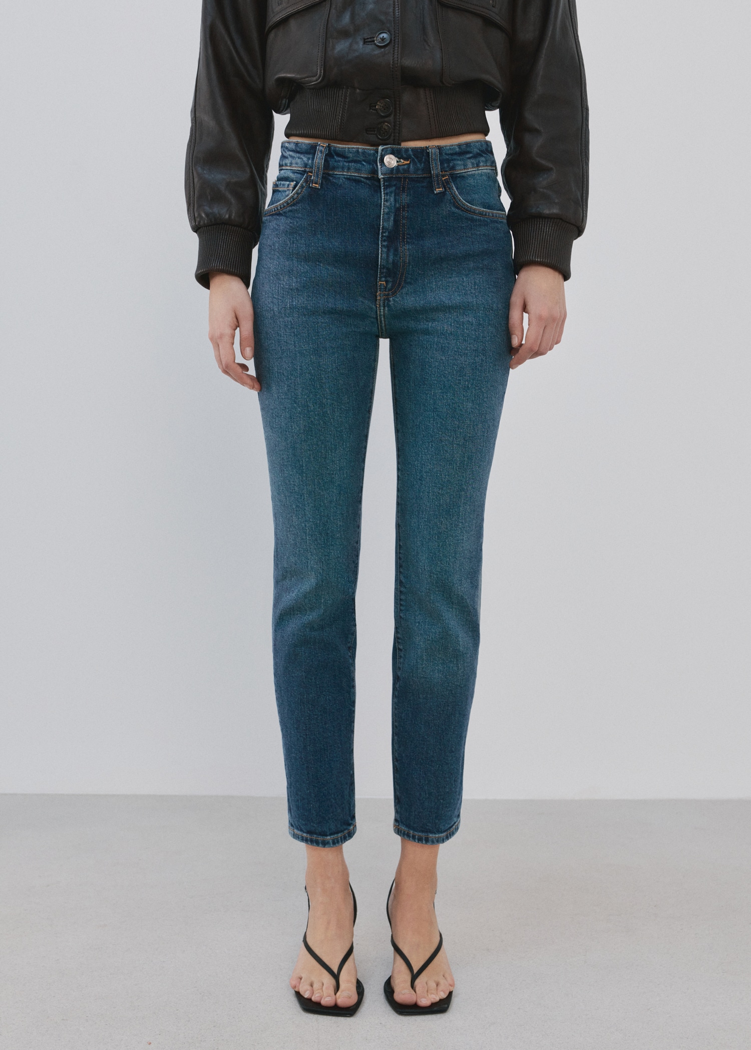 Claudia Slim-Fit Cropped Jeans - Women | Mango United Kingdom