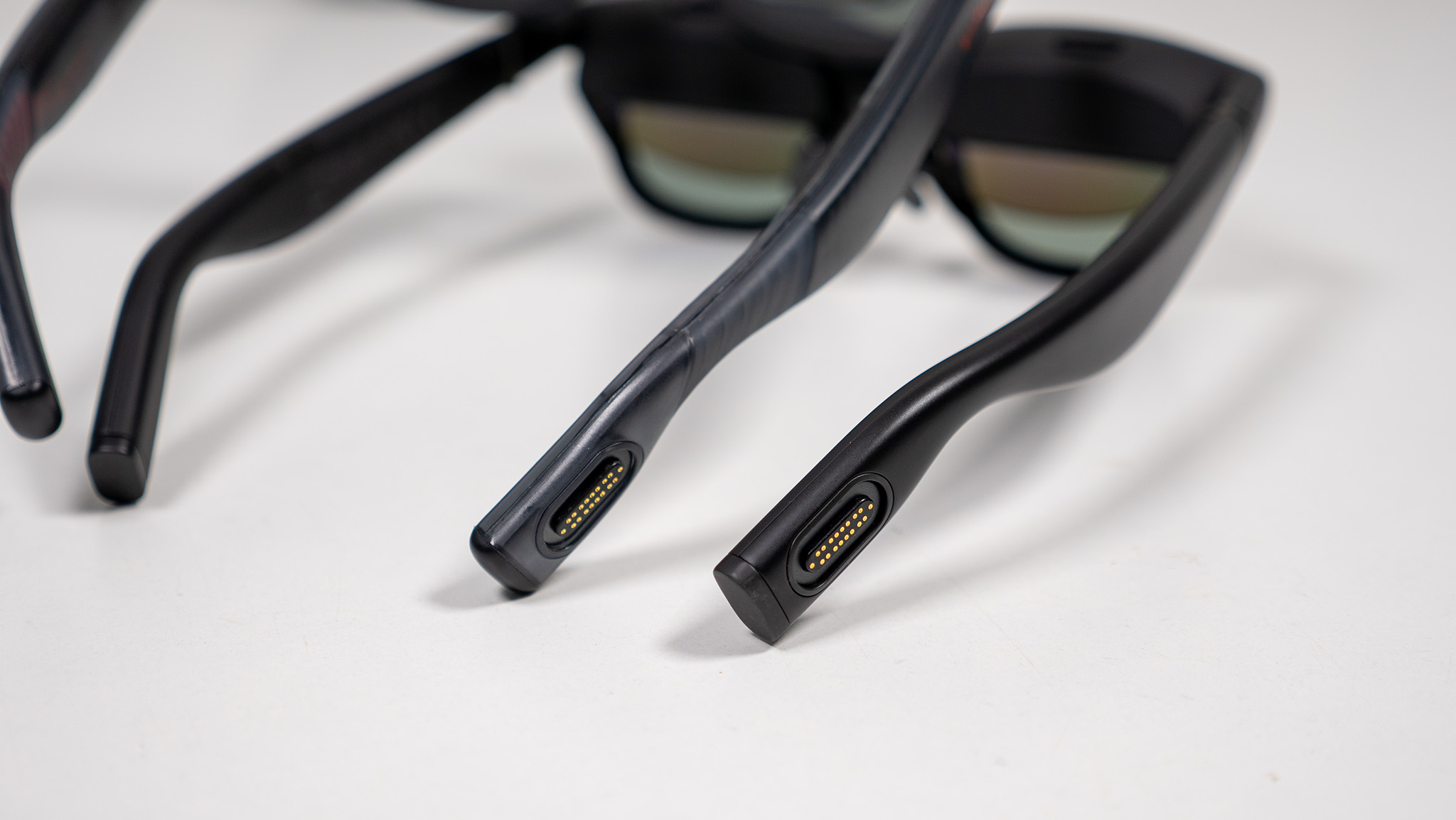 Comparing Viture Luma Pro (left) with Viture Pro (right)