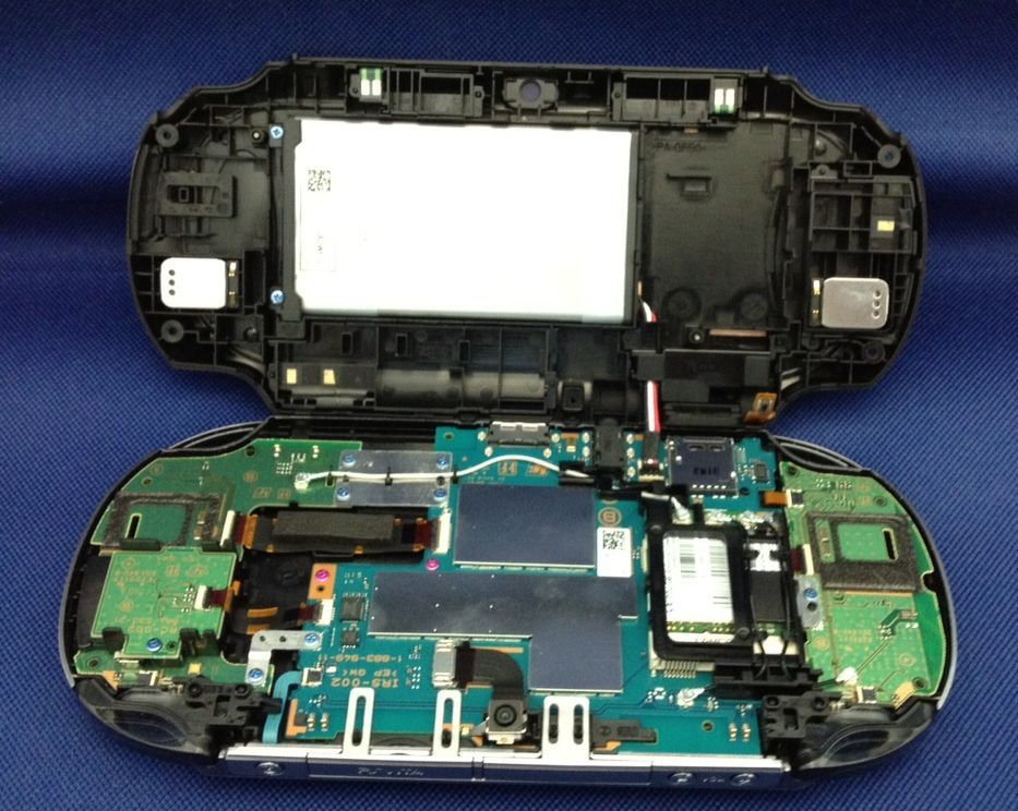 Sony's Very New PS Vita Gets the Teardown Treatment Tom's Guide