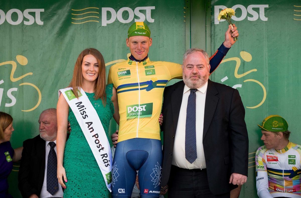 The yellow jersey leader Nicolai Nielsen (Riwal Platform)
