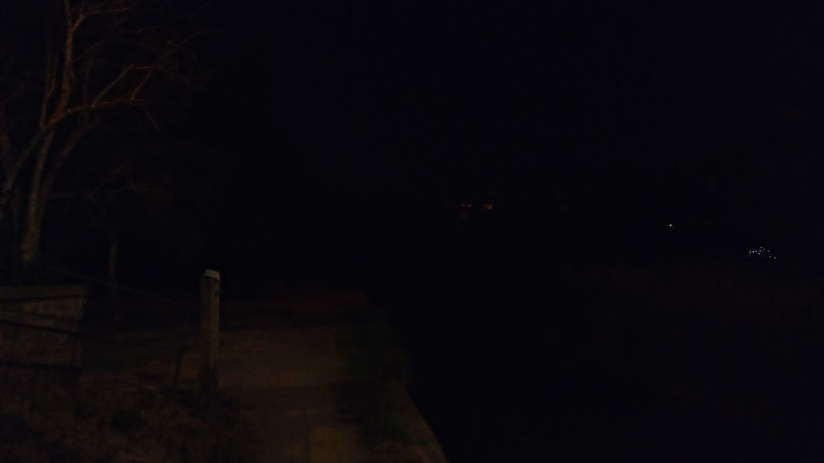 Alcatel 5 sample