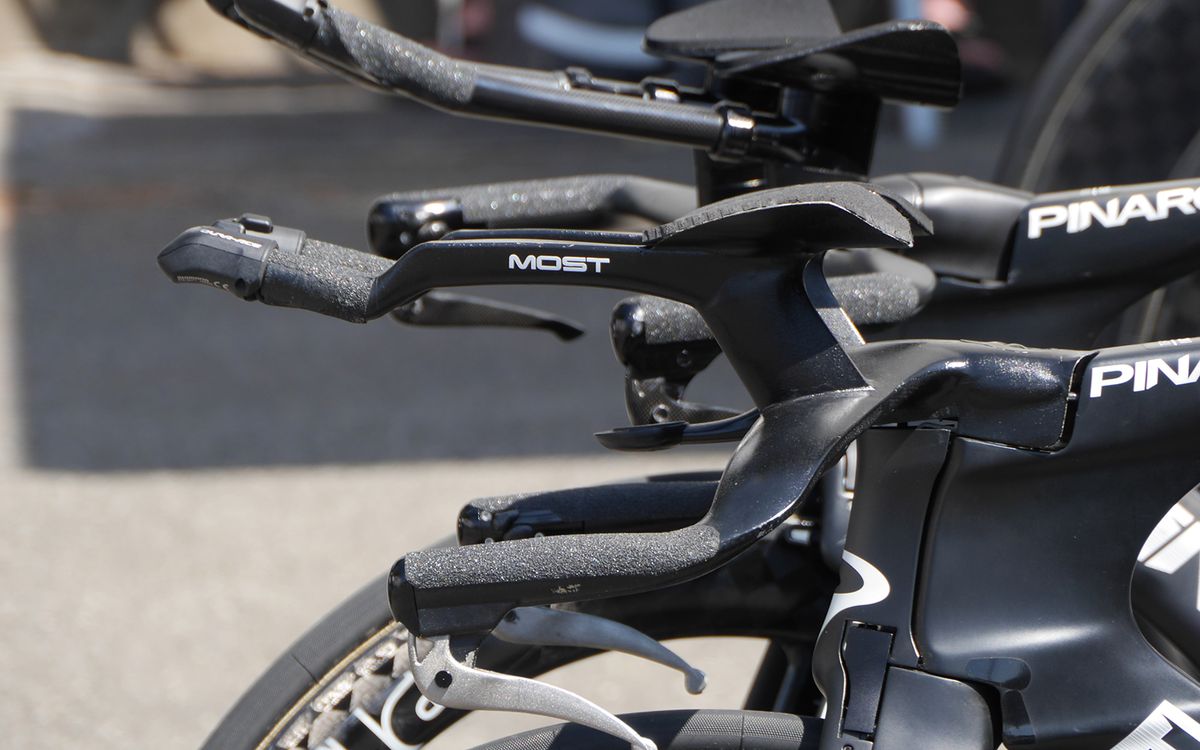 Some of the Team Ineos riders raced with the 3D printed, titanium cockpits from Pinarello's component brand Most, which were first seen at the Tour de France in Dusseldorf two years ago