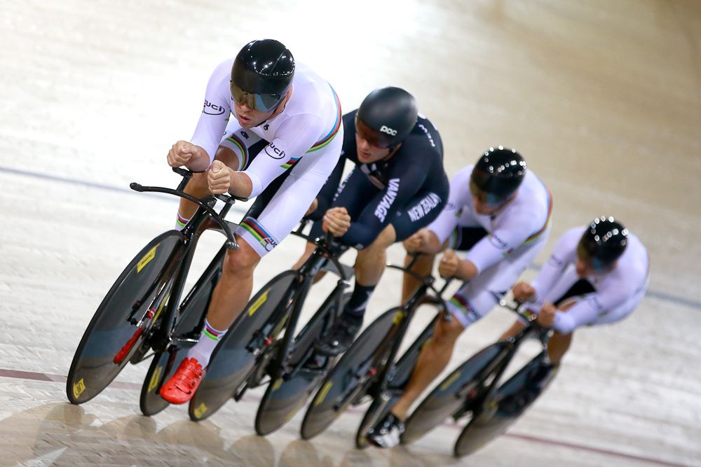Cameron Karwowski, Pieter Bulling, Alex Frame and Regan Gough of New Zealand compete in the Mens Team Pursuit Final