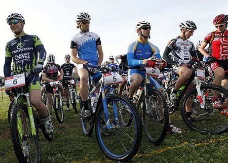 On the elite men's start line, L to R, Adrian Jackson, James Williamson, Ben Mather, Shaun Lewis, Jason English