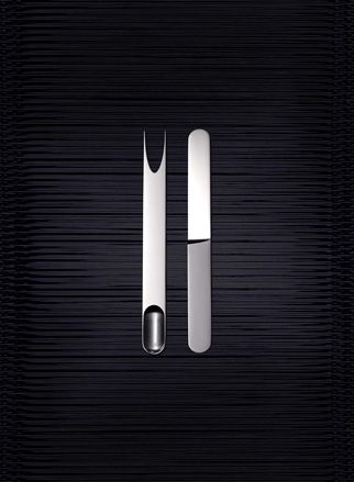 The stainless steel ’knife &amp; spork’ picnic cutlery