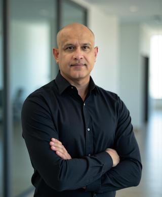 Tom Sharma