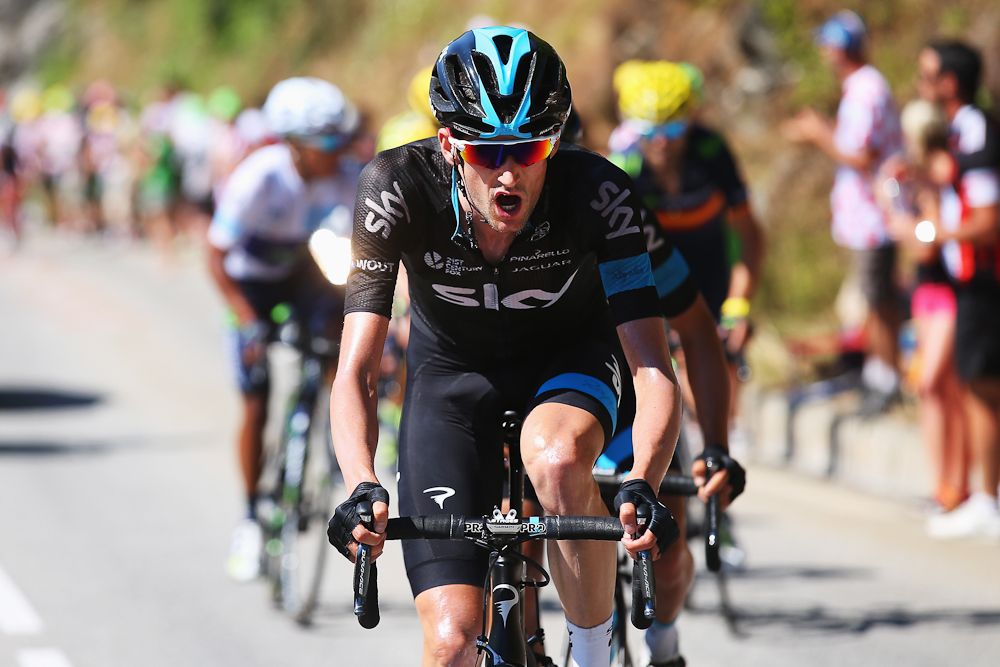 Wout Poels rides the front for Chris Froome and Team Sky.
