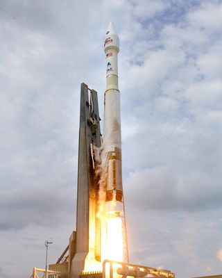 United Launch Alliance Atlas V Rocket Successfully Launches MAVEN Mission on Journey to the Red Planet