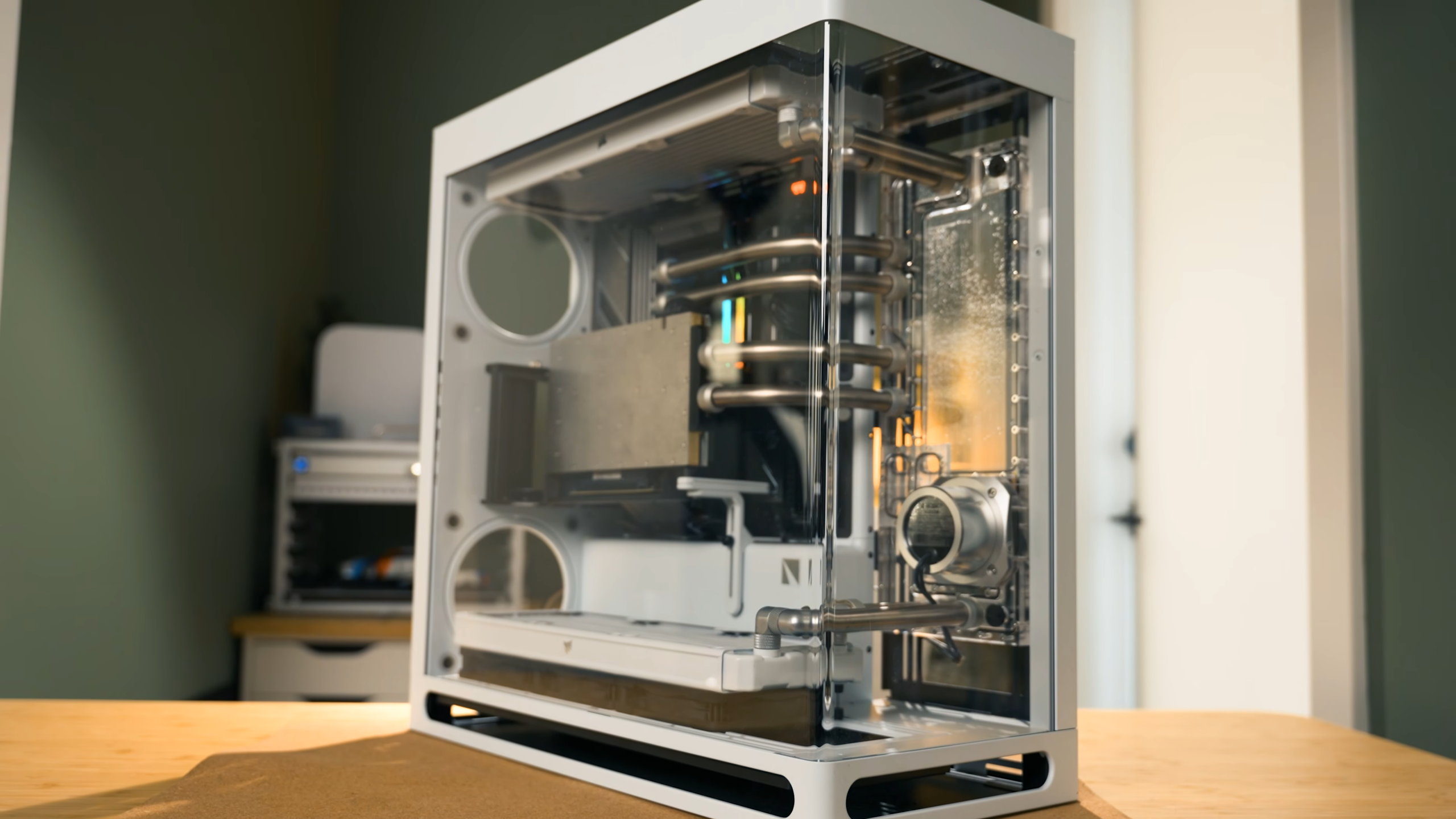 Youtuber builds titanium-tubed, liquid-cooled gaming PC: 'Would I do it again? Most definitely not."