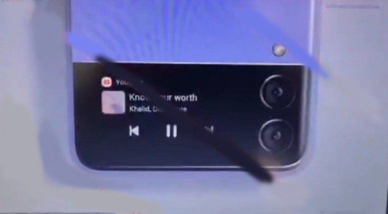 Galaxy Z Flip 3 Leak