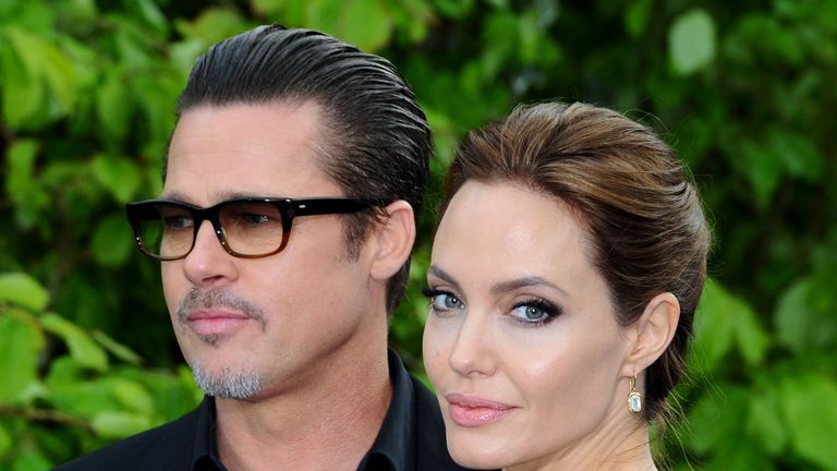 Hair, Eyewear, Hairstyle, Beauty, Fashion, Glasses, Dress, Vision care, Smile, Neck,