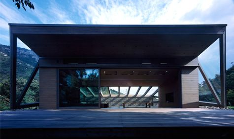 Interactive floorplan: Base Valley House, Japan