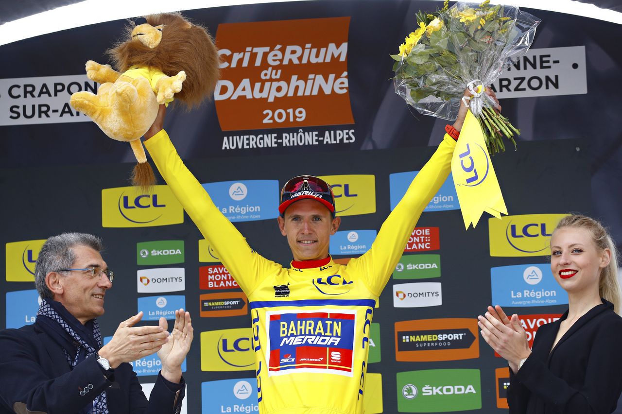 Dylan Teuns (Bahrain-Merida) in the leader's jersey