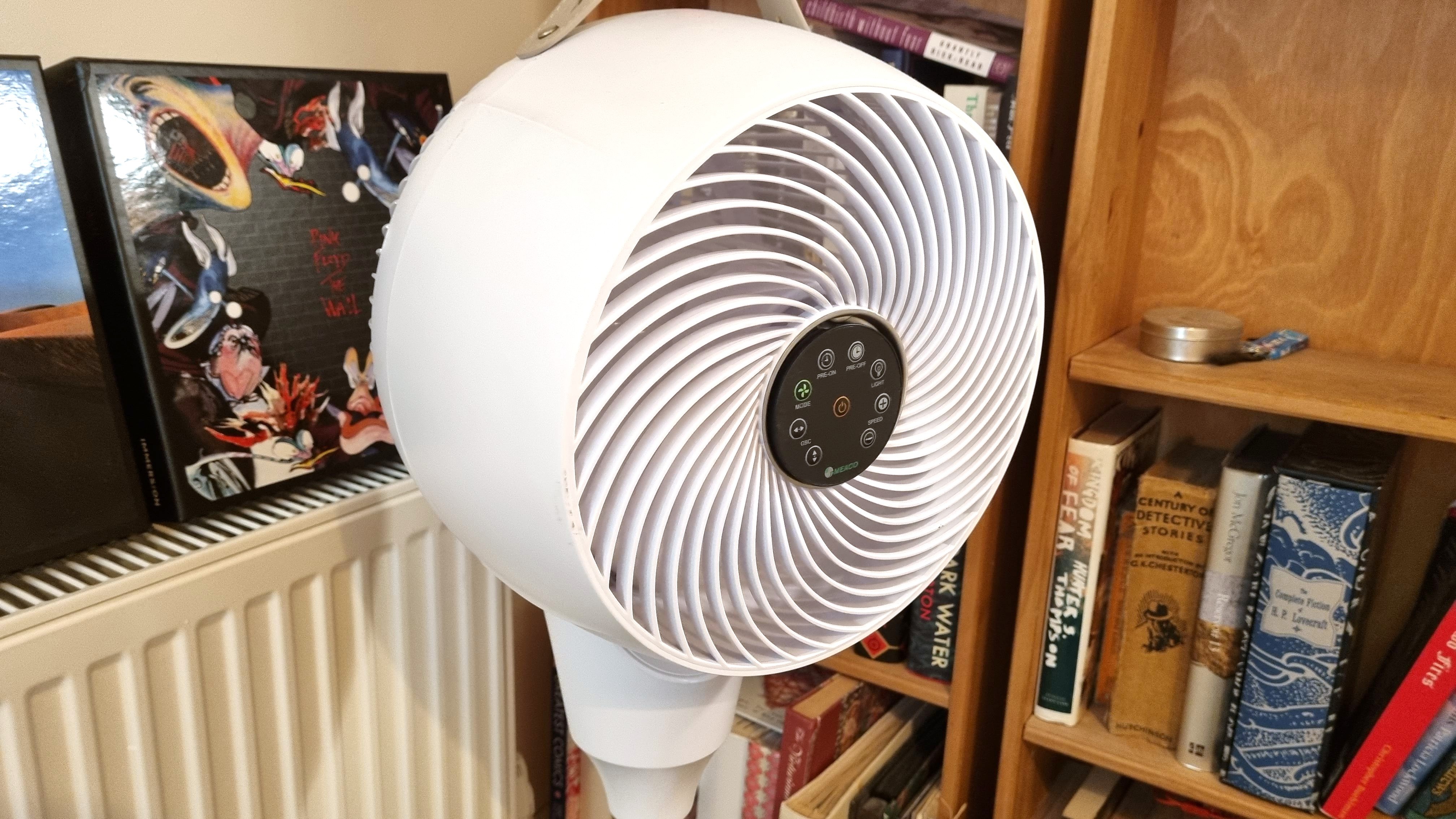 MeacoFan 1056P angled horizontally