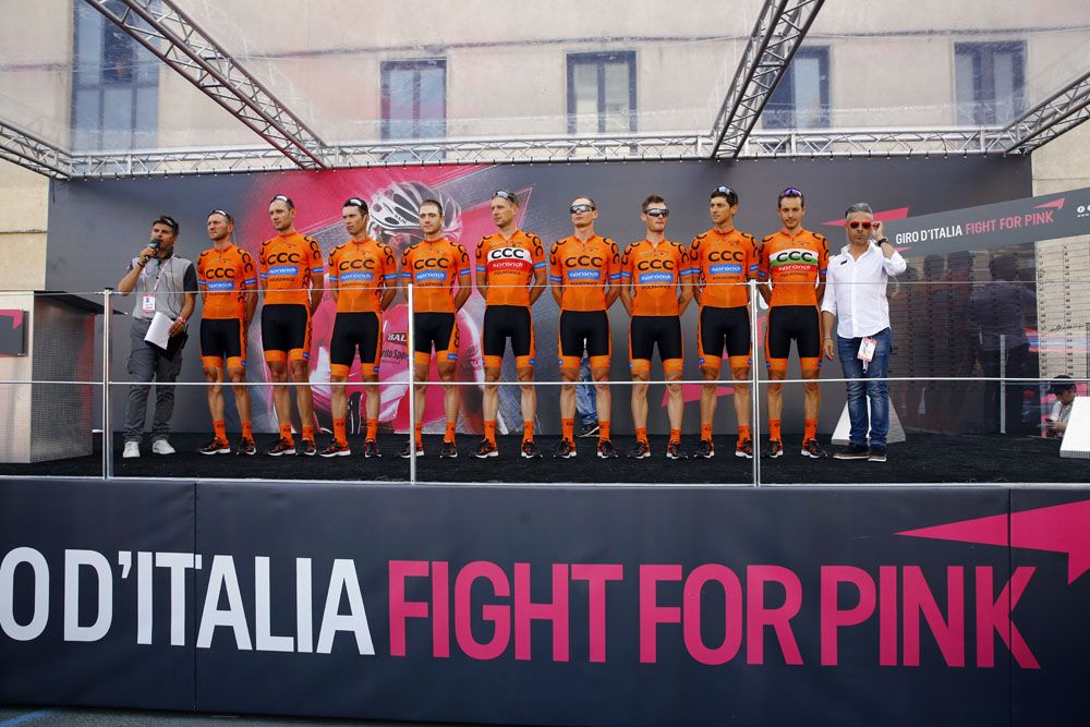 CCC Sprandi Polkowice are introduced to the crowd