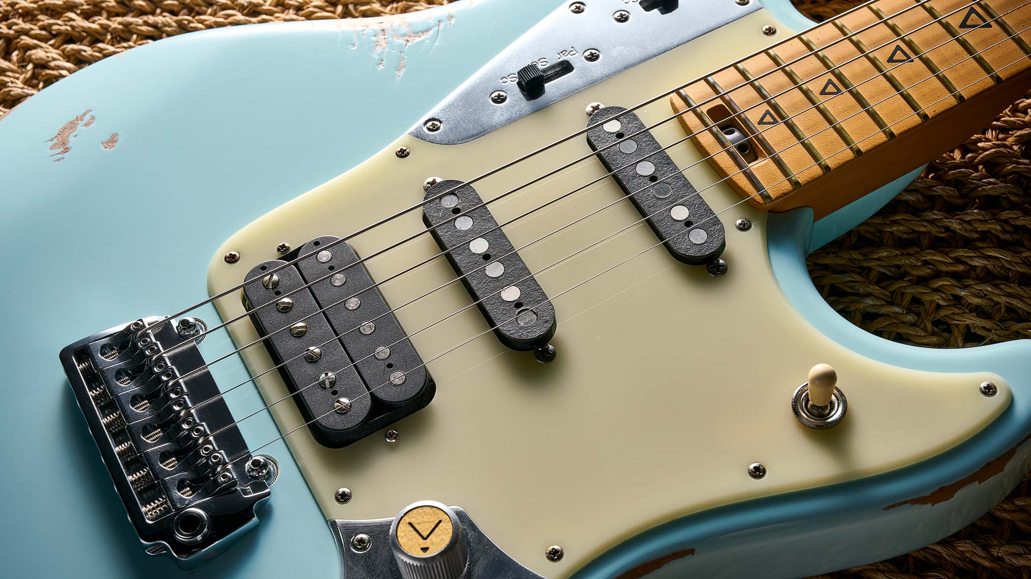 Valiant Mercury Distressed
