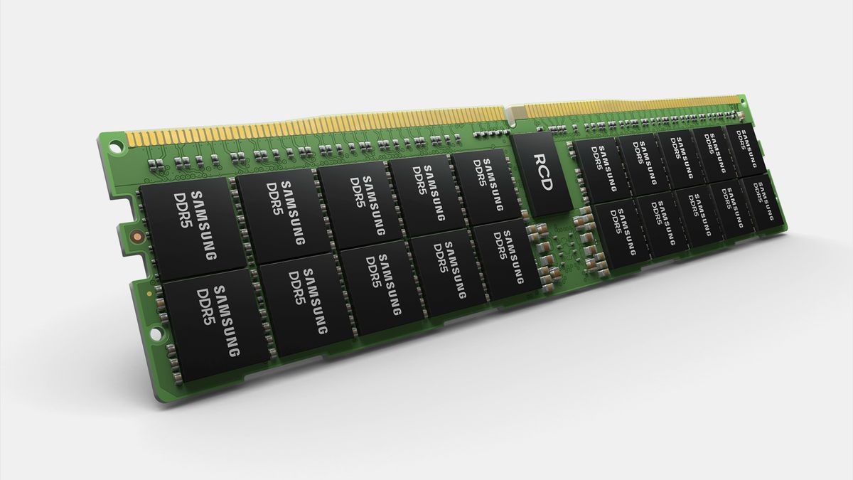 Samsung Develops 512GB DDR5 Module with HKMG DDR5 Chips