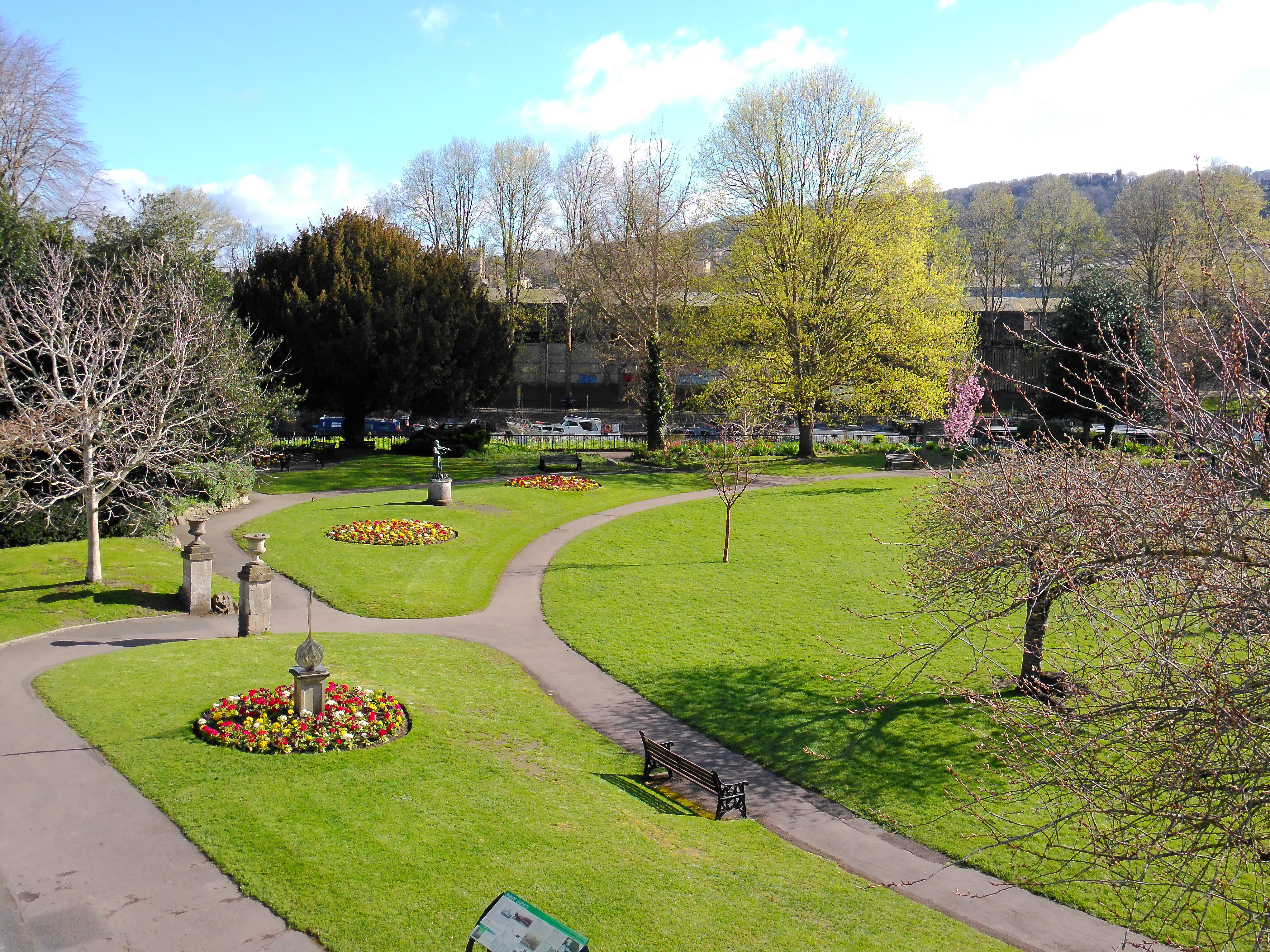 Yashica FX-D S300 sample shot