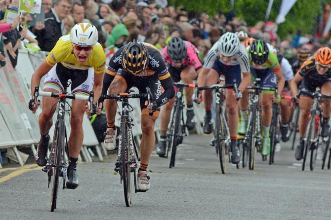 Marianne Vos powers to the stage win