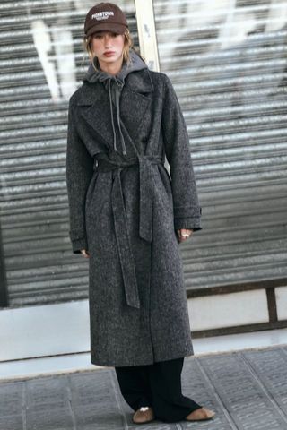 model wearing grey zara wool coat