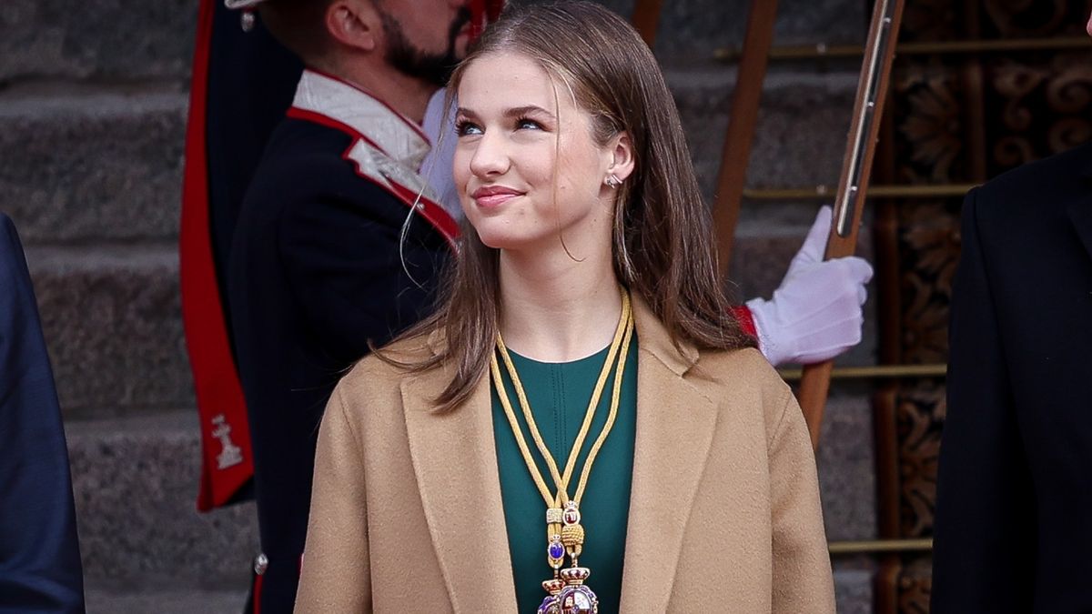 Future Queen of Spain Princess Leonor Looks the Part in Carolina Herrera Coat