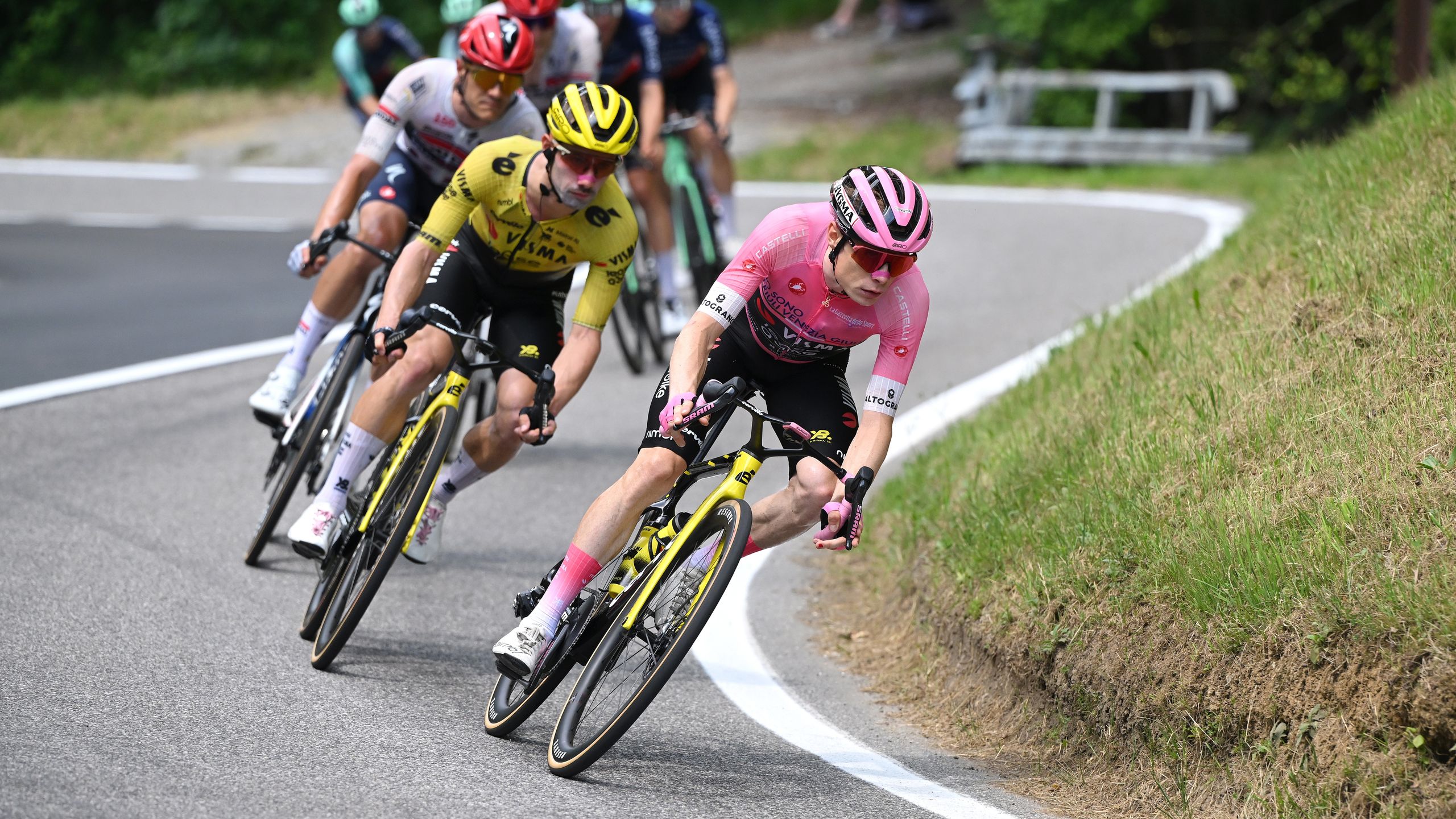 Giro d'Italia Stage 19 Live Streams: How to watch Queen Stage free from anywhere in the world