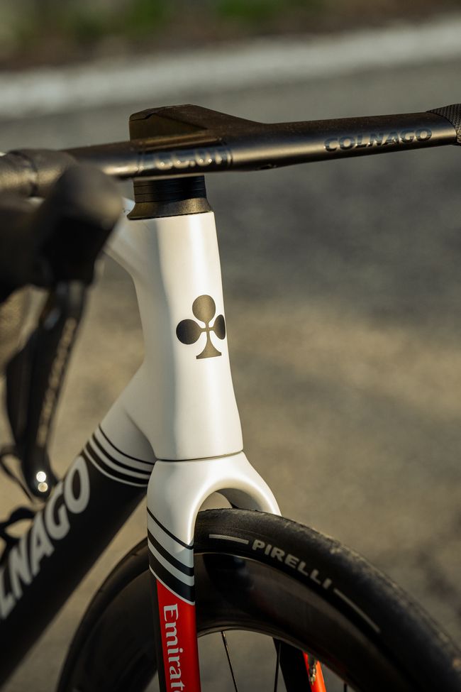 Livre Colnago Forever Histoire C42 – En Japonais – Bon état
