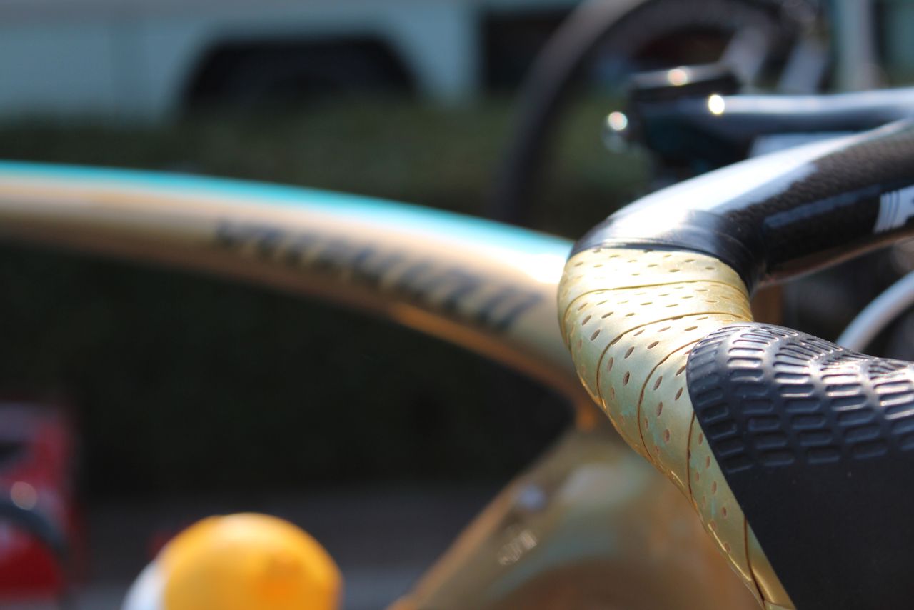 Who gets new gold bar tape at the Tour de France?